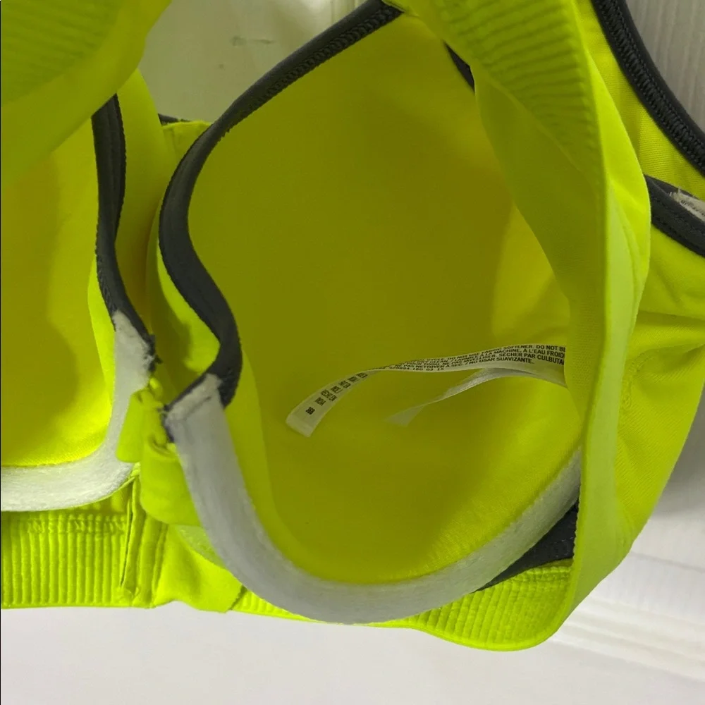 VSX SPORT Victoria’s Secret Reacerback zip front sports bra neon yellow size 36B